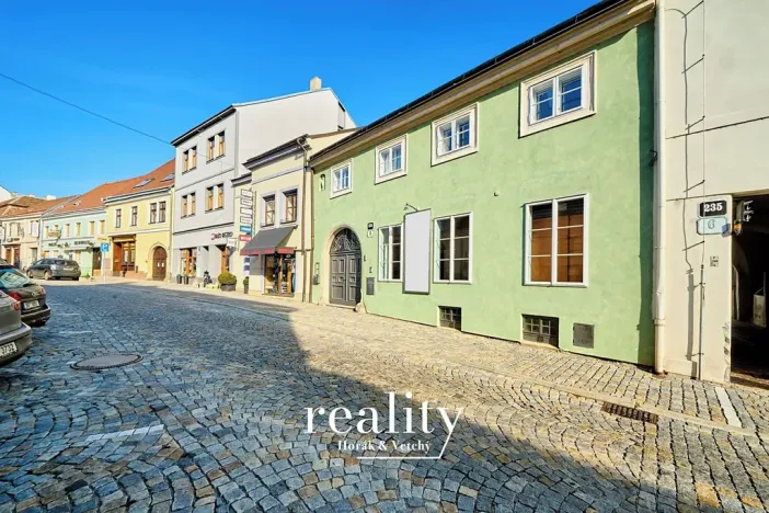 Prodej rodinného domu, Znojmo, Horní Česká, 308 m2