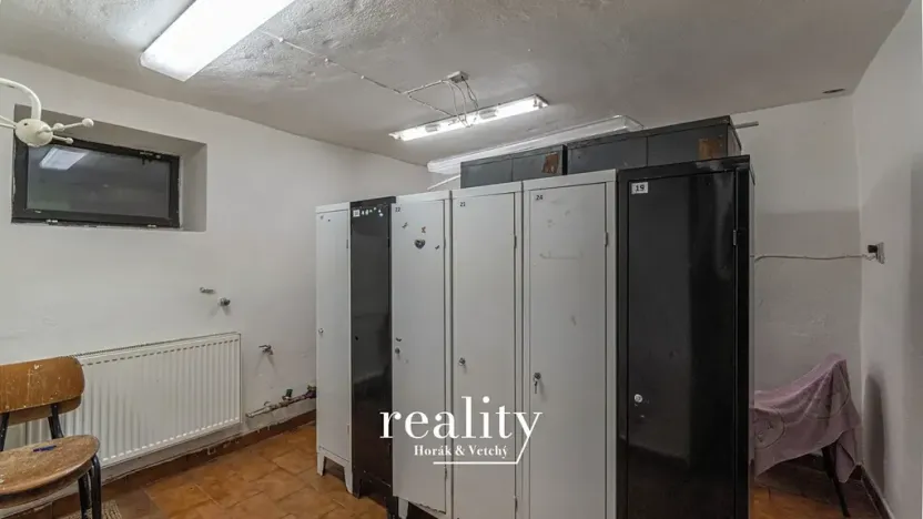 Pronájem výrobních prostor, Šebrov-Kateřina, 243 m2