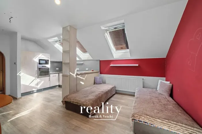 Prodej restaurace, Dobšice, Lahoferova, 797 m2