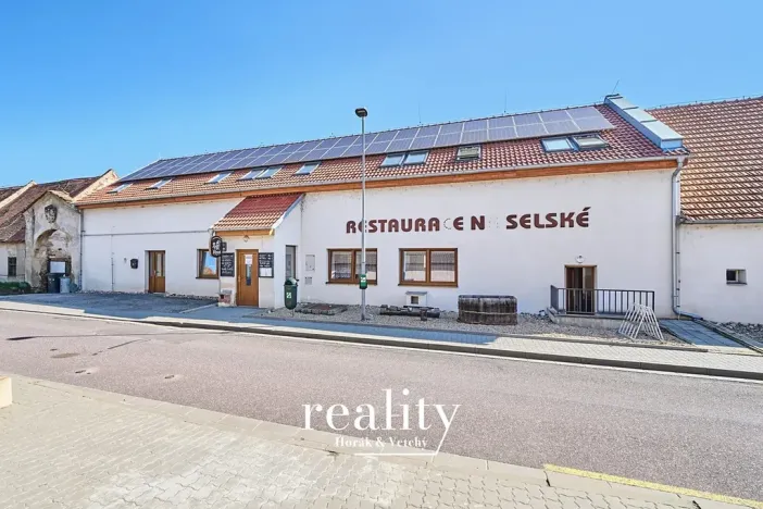 Prodej restaurace, Dobšice, Lahoferova, 797 m2