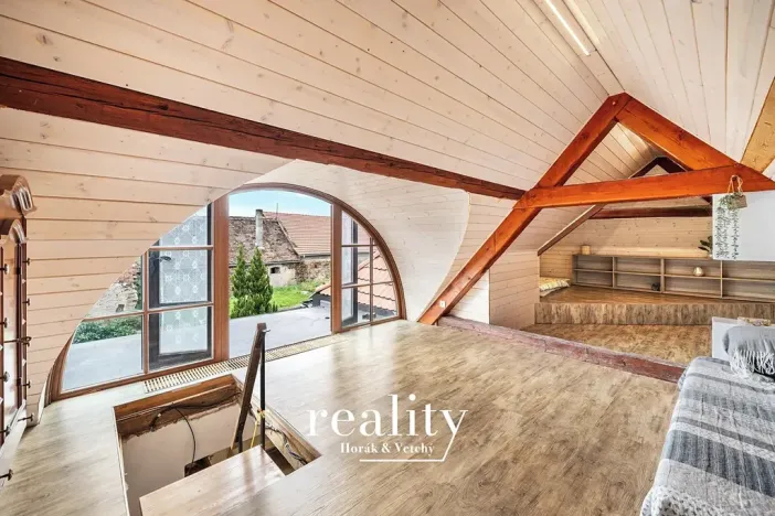 Prodej rodinného domu, Štítary, 202 m2