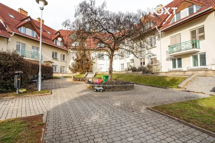 Prodej bytu 1+kk, Brno, Högrova, 37 m2