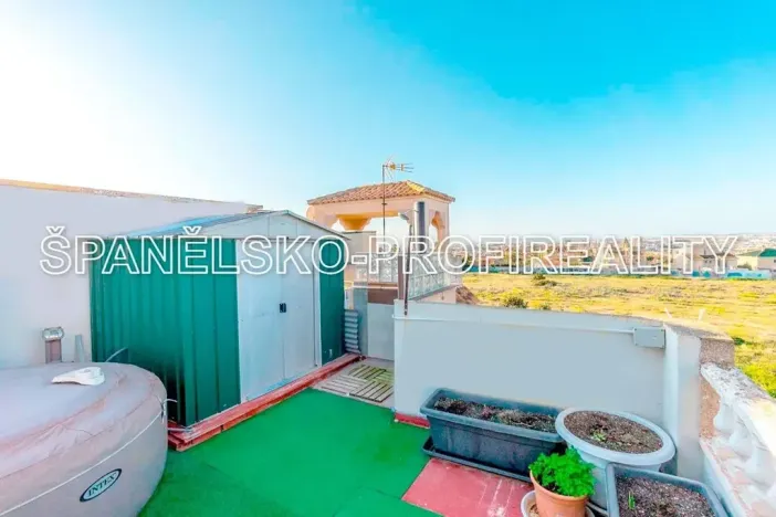 Prodej rodinného domu, Alicante, Španělsko, 111 m2