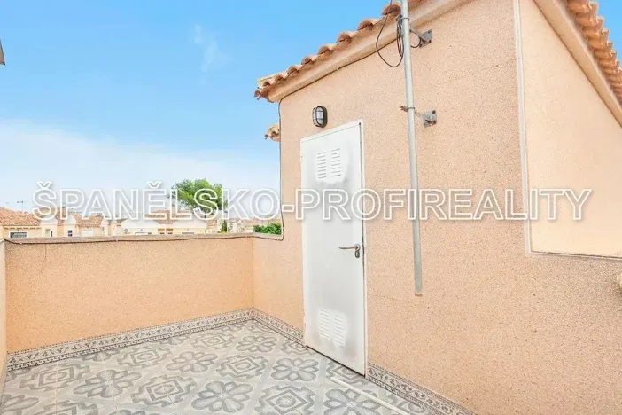 Prodej rodinného domu, Alicante, Španělsko, 67 m2