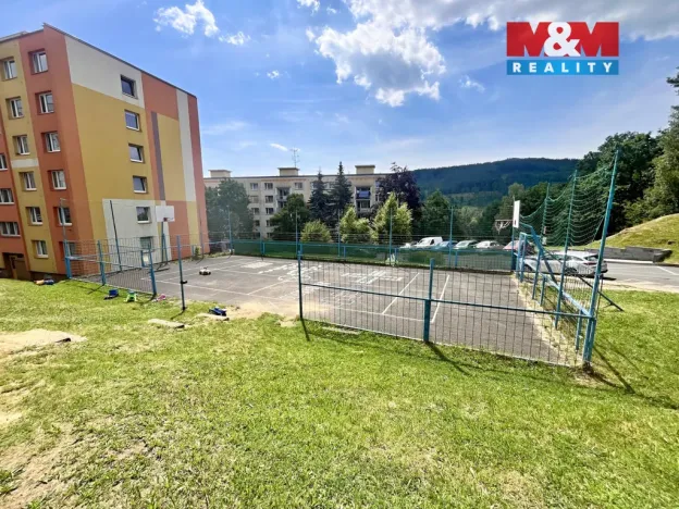 Pronájem bytu 1+1, Děčín - Děčín IX-Bynov, Kyjevská, 34 m2