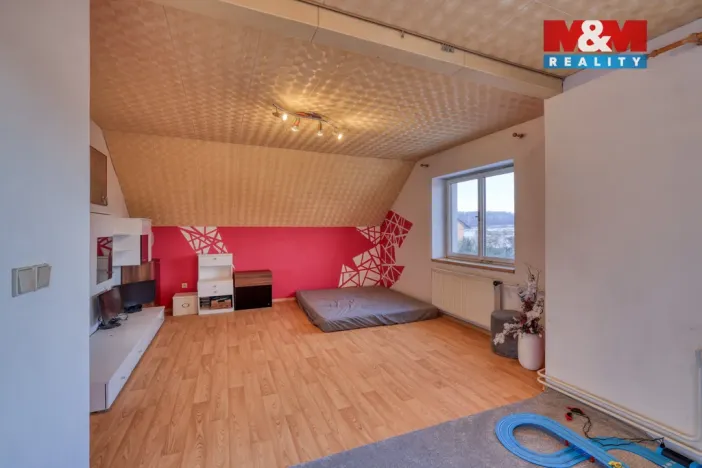 Prodej rodinného domu, Kožlí, 239 m2