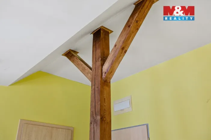 Prodej bytu 1+kk, Týnec nad Sázavou - Chrást nad Sázavou, 28 m2