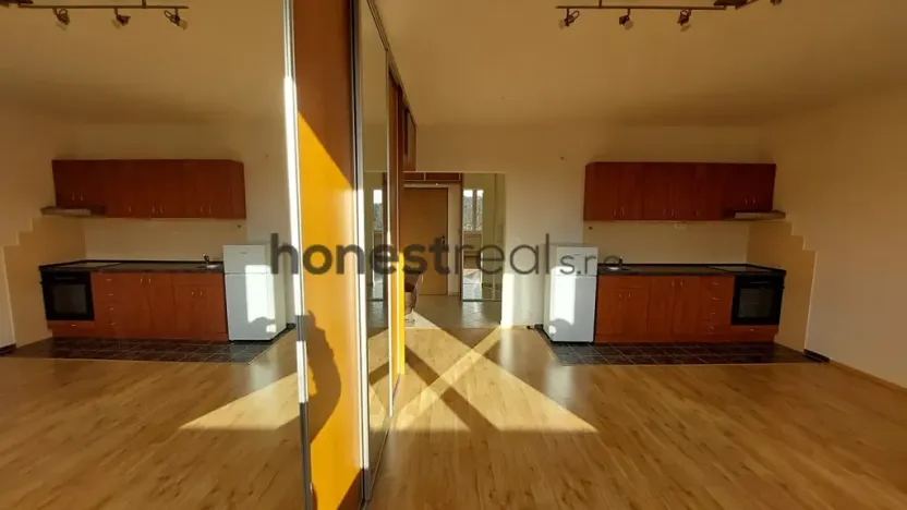 Pronájem bytu 1+kk, Brno, Nadační, 36 m2