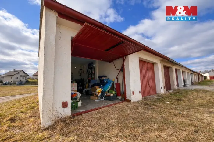 Prodej garáže, Dvůr Králové nad Labem, Ve Strži, 22 m2