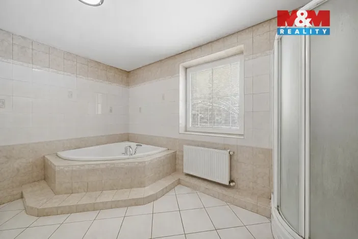 Prodej rodinného domu, Cerekvice nad Loučnou, 408 m2