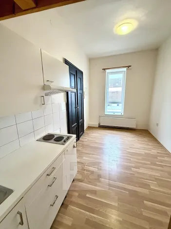 Prodej bytu 1+kk, Štětí, Krátká, 17 m2