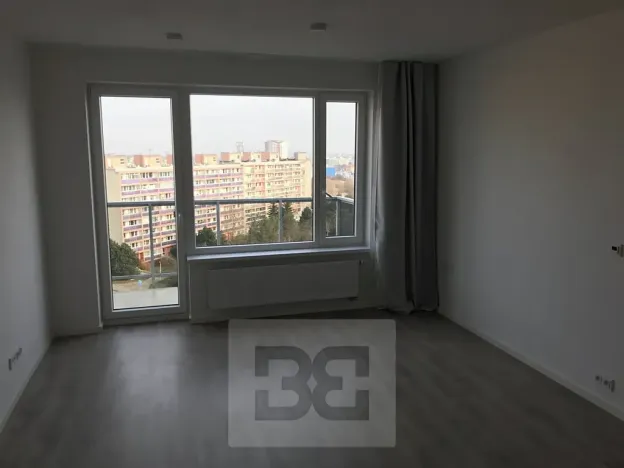 Pronájem bytu 1+kk, Praha - Stodůlky, Holýšovská, 34 m2