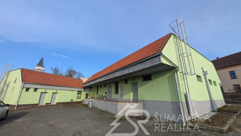 Prodej obchodního prostoru, Předslav, 494 m2