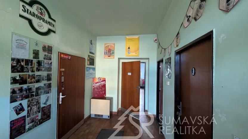 Prodej obchodního prostoru, Předslav, 494 m2