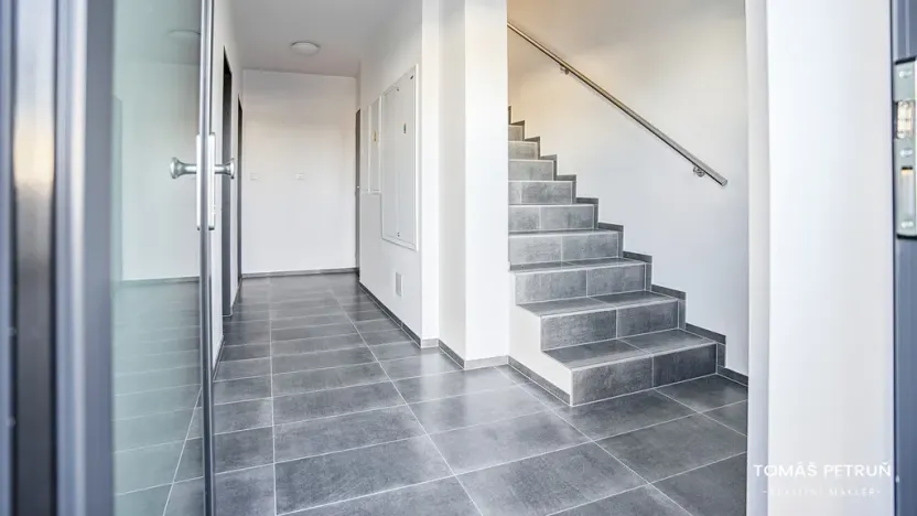 Pronájem bytu 2+kk, Hradec Králové - Věkoše, V. J. Kašpara, 50 m2