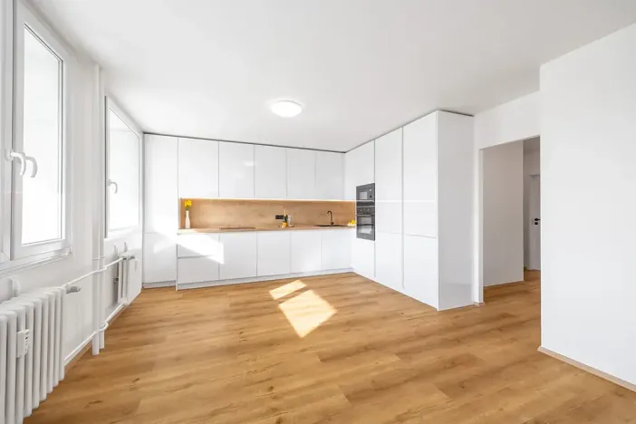 Prodej bytu 3+kk, Praha - Bohnice, Zelenohorská, 75 m2