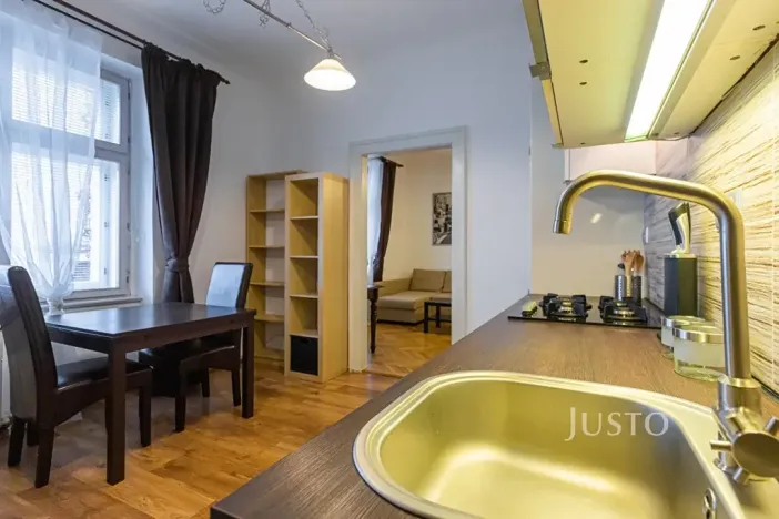 Pronájem bytu 2+kk, Praha - Nusle, Krokova, 40 m2