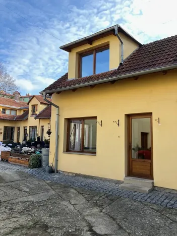 Pronájem bytu 2+kk, Praha - Břevnov, Liborova, 55 m2