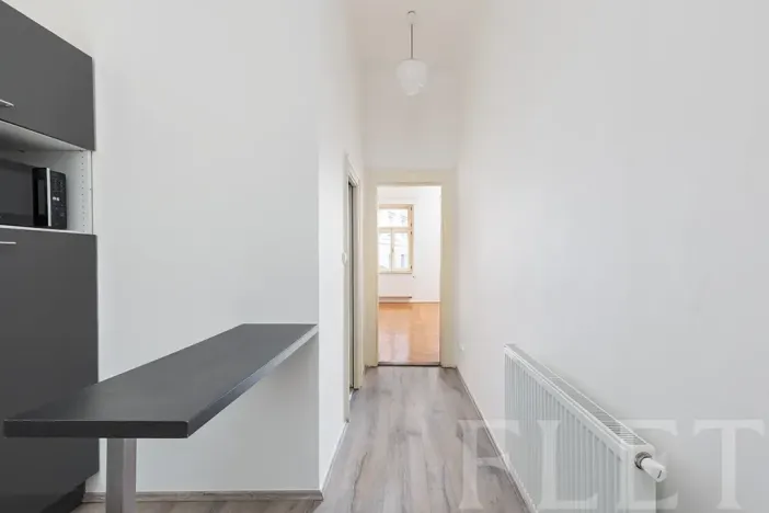 Pronájem bytu 1+1, Praha - Holešovice, Kamenická, 40 m2