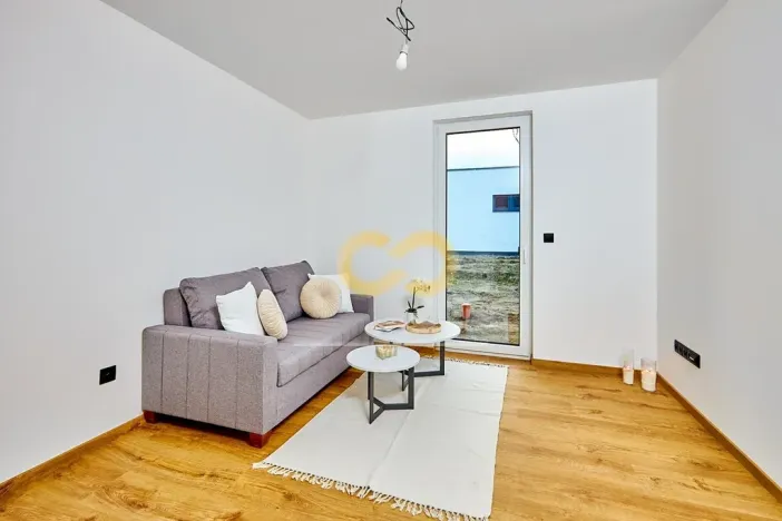 Pronájem rodinného domu, Chotyně, 194 m2