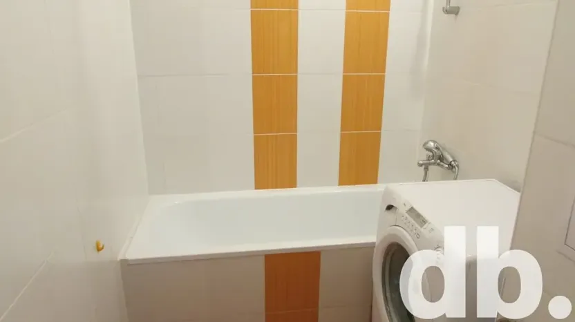 Pronájem bytu 2+1, Karlovy Vary, Krymská, 51 m2