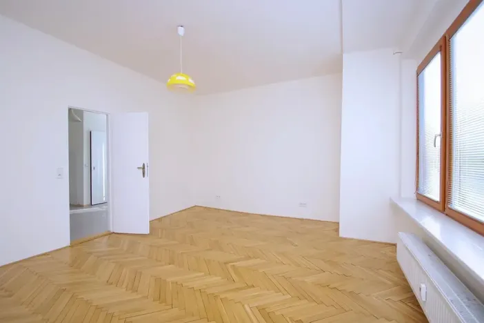 Pronájem bytu 3+1, Praha - Vršovice, Volyňská, 91 m2