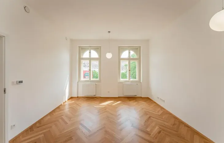 Pronájem bytu 2+kk, Praha - Žižkov, Seifertova, 46 m2