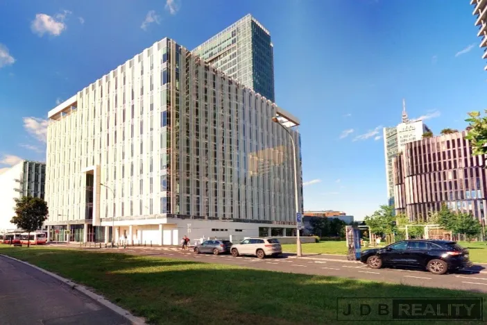 Pronájem kanceláře, Praha - Nusle, Pujmanové, 20 m2