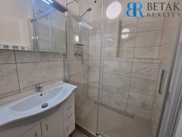 Pronájem bytu 2+1, Přerov, Vaňkova, 70 m2