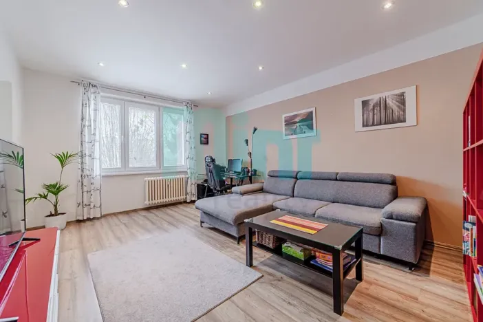 Prodej bytu 2+1, Ostrava, Panelová, 51 m2