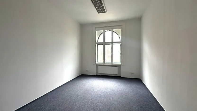 Prodej kanceláře, Ostrava, Mírové náměstí, 2054 m2