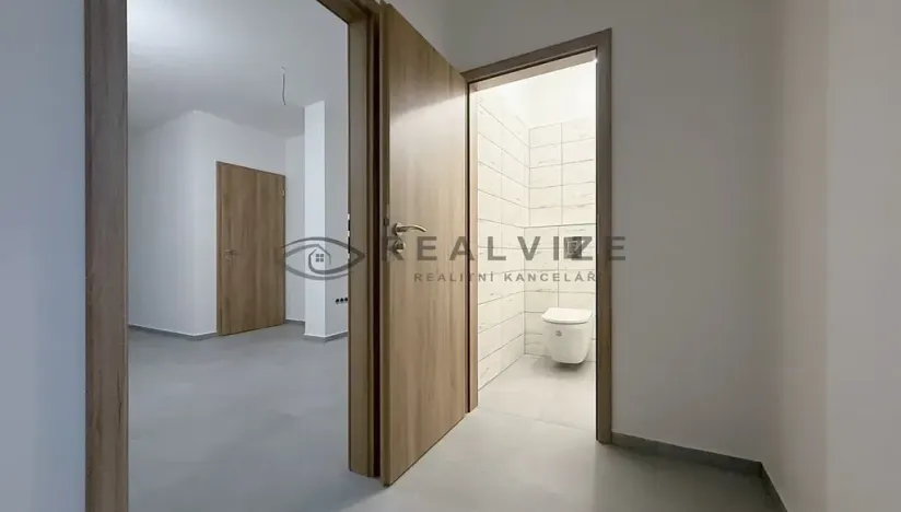 Pronájem kanceláře, Trhové Sviny, Nové město, 32 m2