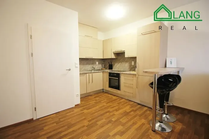 Pronájem bytu 2+kk, Brno, Mojmírovo náměstí, 50 m2