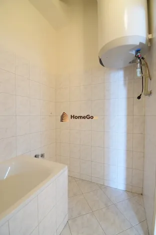 Pronájem bytu 1+kk, Praha - Nusle, U gymnázia, 46 m2