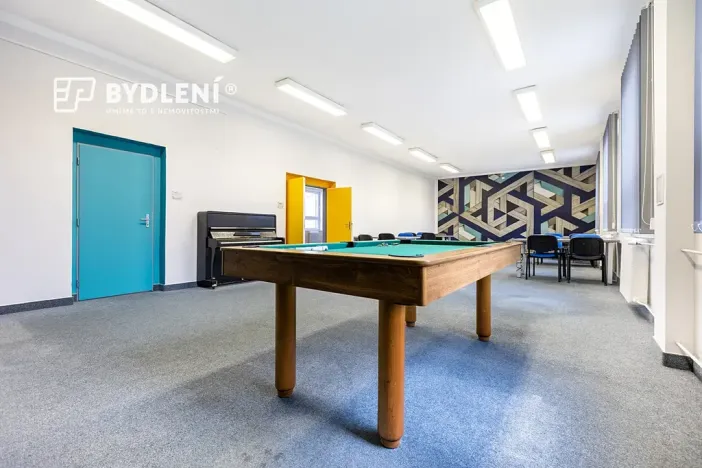 Pronájem kanceláře, Teplice, Modlanská, 153 m2