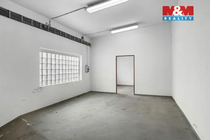 Prodej výrobních prostor, Kladno, Tuchoraz, 333 m2