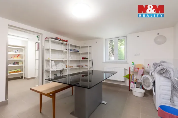 Prodej rodinného domu, Kravaře, Náměstí, 180 m2