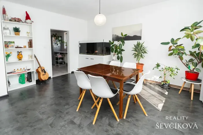 Prodej rodinného domu, Nechanice, 180 m2