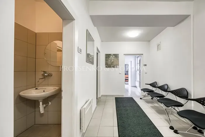 Prodej ubytování, Křižanov, Benešovo náměstí, 530 m2