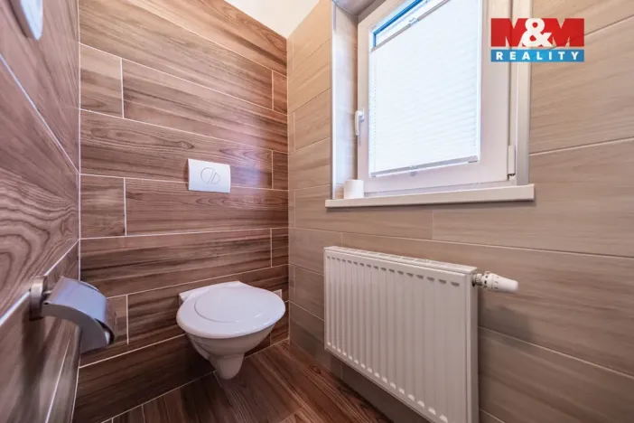 Prodej rodinného domu, Spálené Poříčí - Struhaře, 225 m2