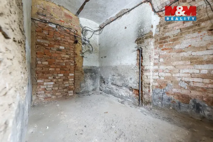 Prodej garáže, Křelovice - Pakoslav, 482 m2