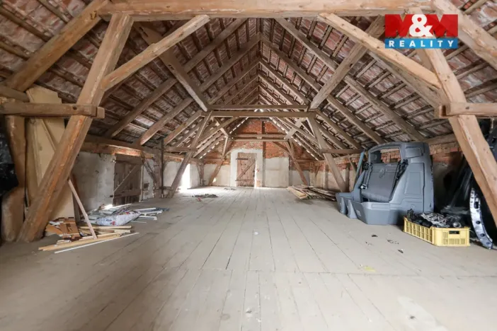 Prodej garáže, Křelovice - Pakoslav, 482 m2