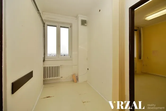 Pronájem ordinace, Plzeň, Francouzská třída, 63 m2