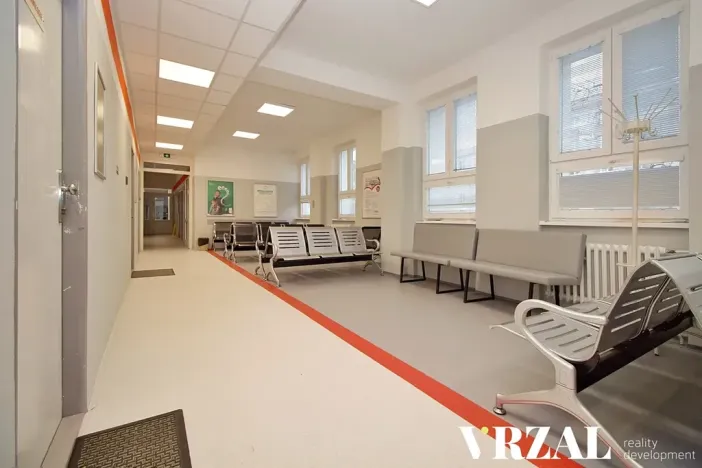 Pronájem ordinace, Plzeň, Francouzská třída, 43 m2