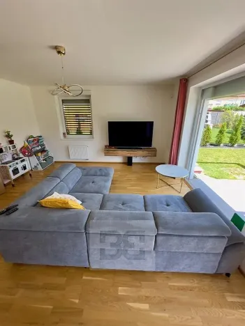 Pronájem rodinného domu, Zlonín, Borová, 198 m2