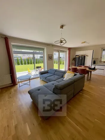 Pronájem rodinného domu, Zlonín, Borová, 198 m2