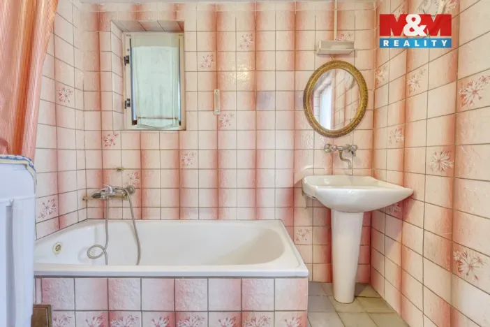 Prodej rodinného domu, Rejštejn - Velký Radkov, 240 m2