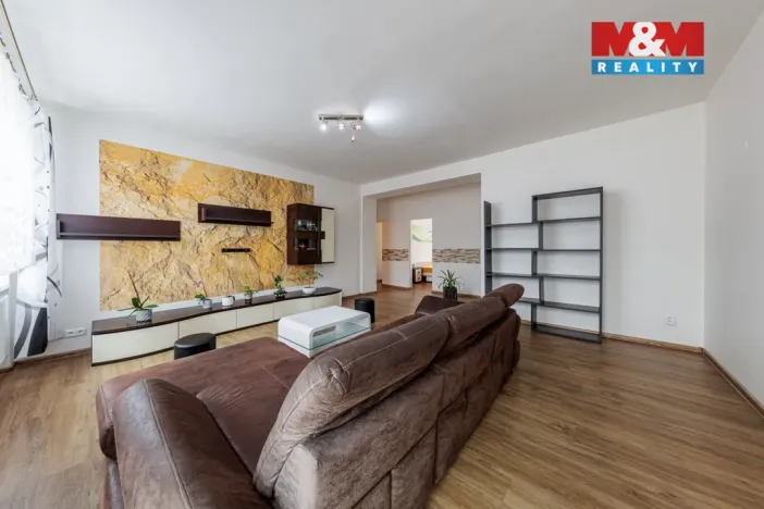 Prodej bytu 3+1, Hranice, Vítězná, 63 m2