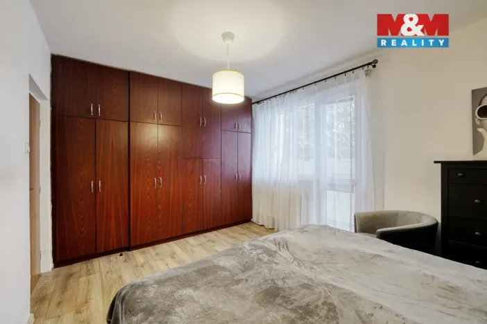 Prodej bytu 2+1, Karlovy Vary - Drahovice, Anglická, 55 m2