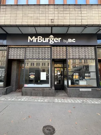 Pronájem obchodního prostoru, Praha - Žižkov, Seifertova, 70 m2